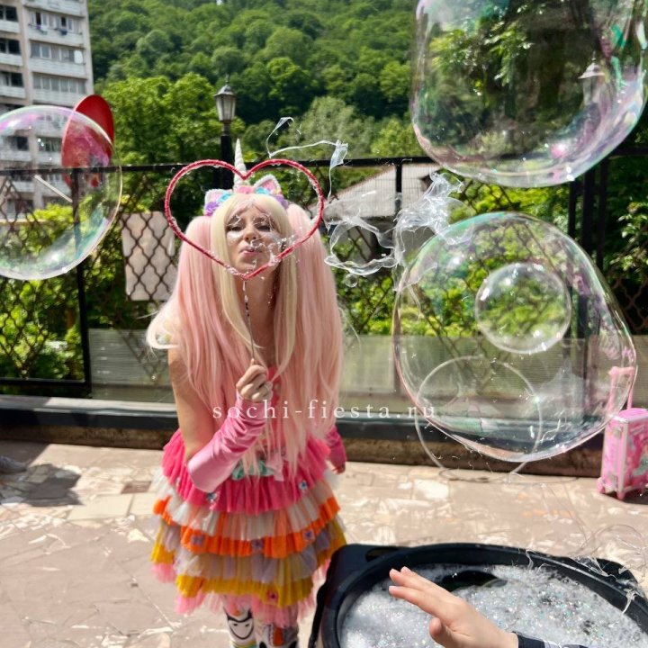 Шоу мыльных пузырей в Сочи
