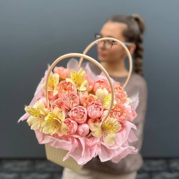 Сумочка "Фарфала" в Сочи