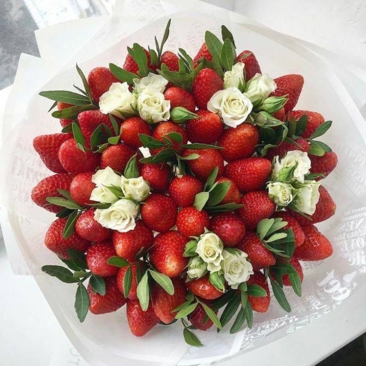 Клубника со сливками №2 в Сочи