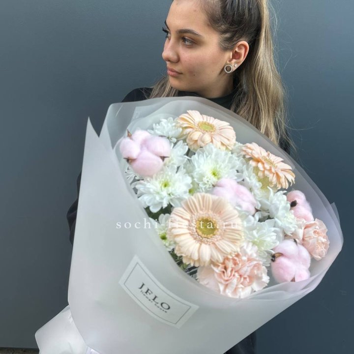 Букет "Лузанна" в Сочи