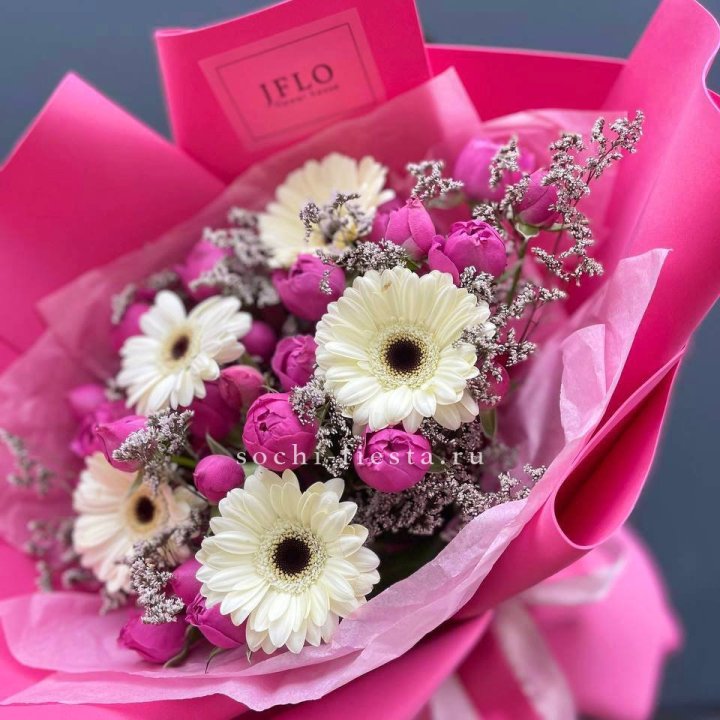 Букет гербер и мисти бабблс  в Сочи