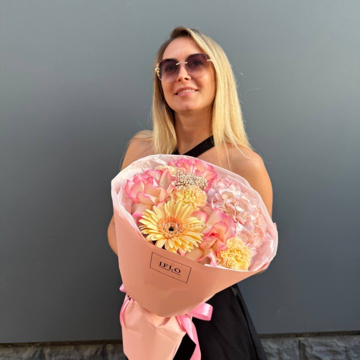  Букет  "Солнышко" в Сочи