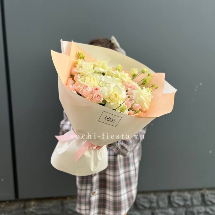 Букет "Обещание любви" в Сочи