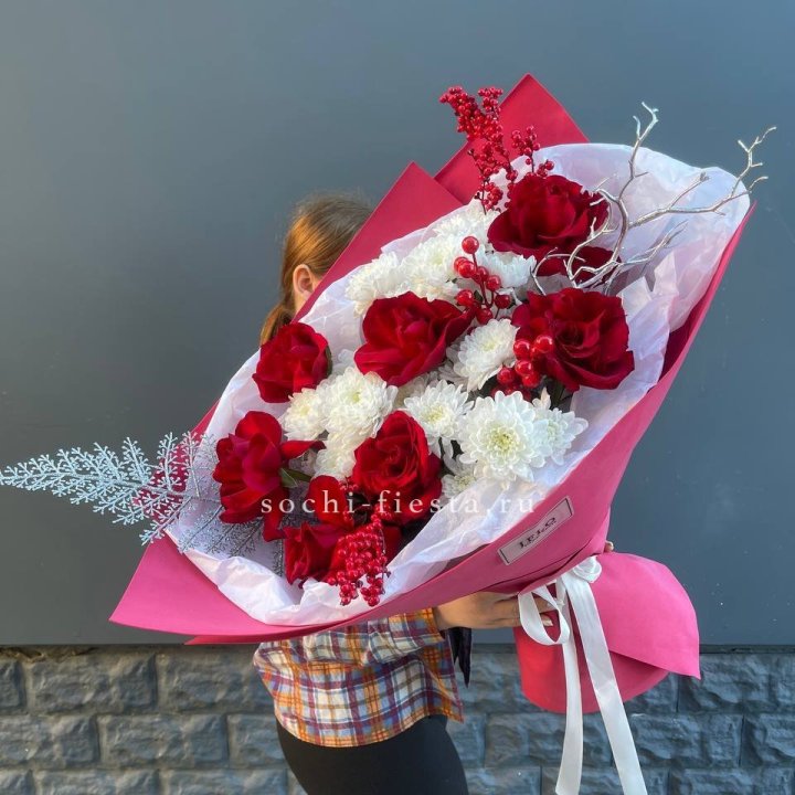 Букет "Яркая зима" в Сочи