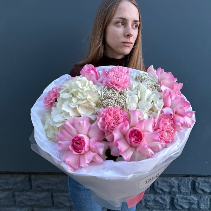 Букет "Нежное сияние" с доставкой в Сочи