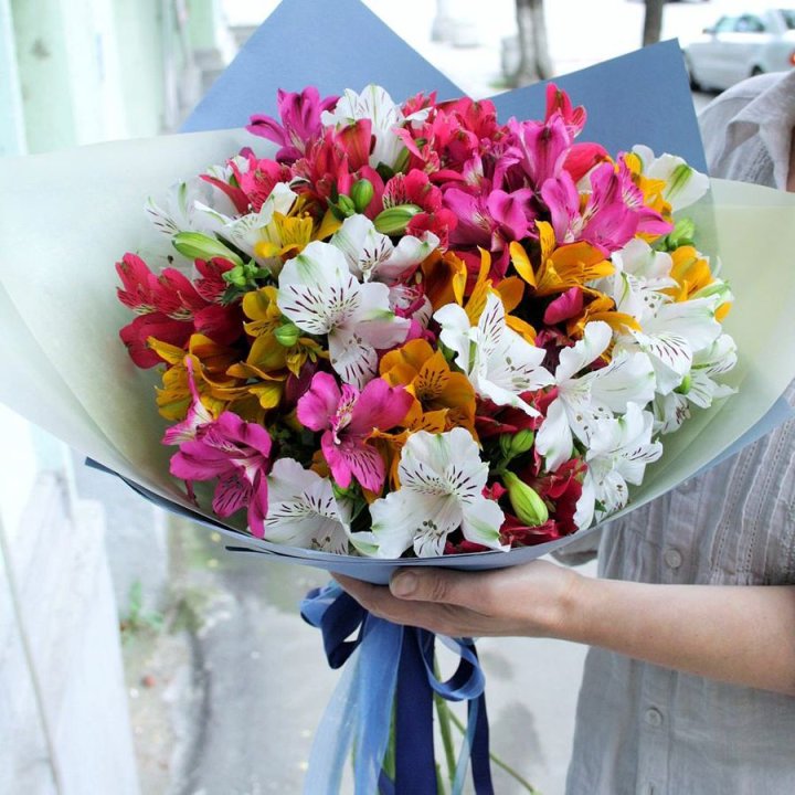 Микс альстромерий в Сочи