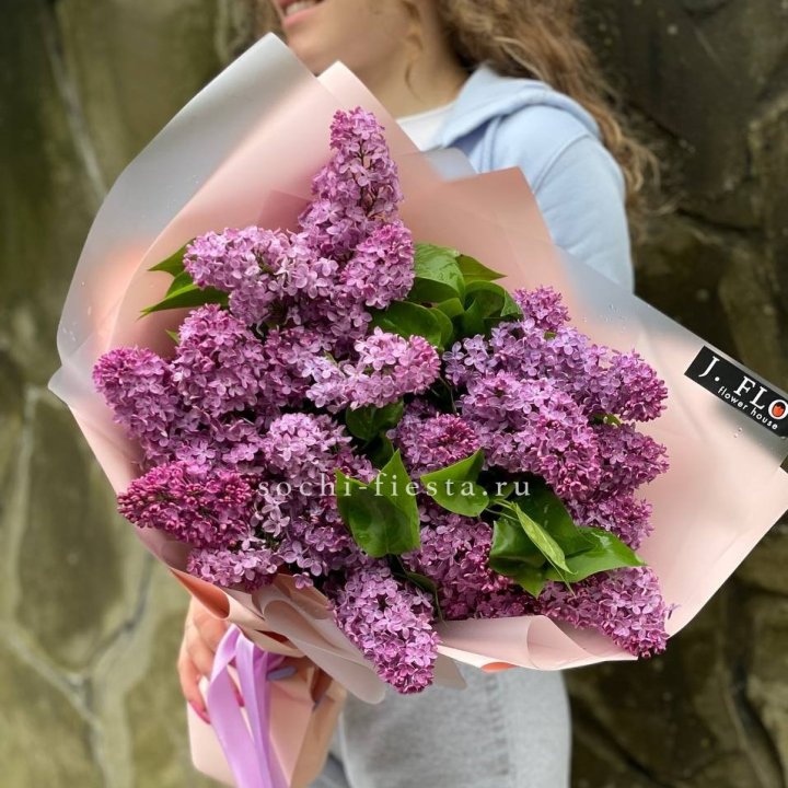 Букет сирени №3 в Сочи