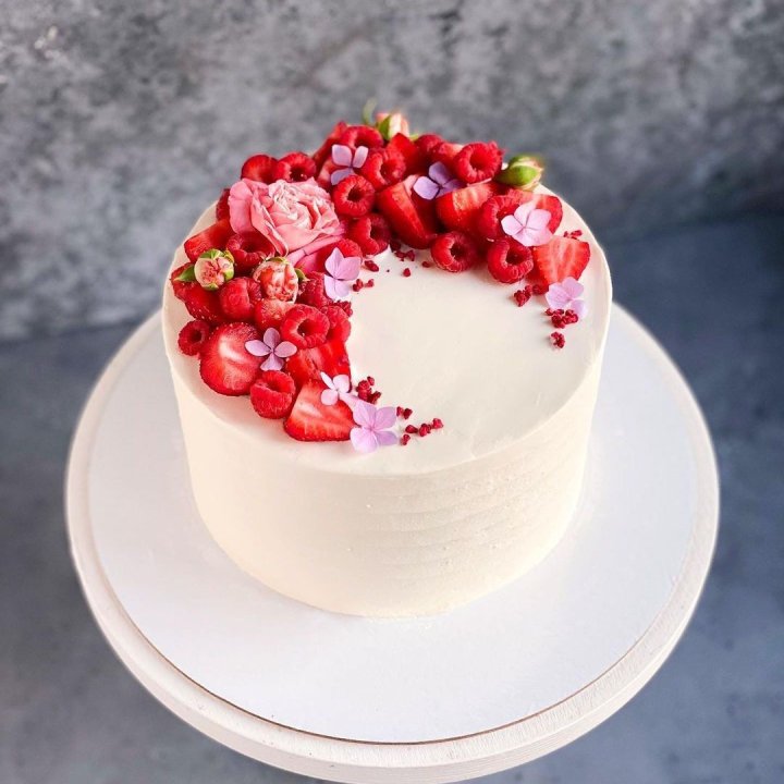 Торт "Малина" в Сочи