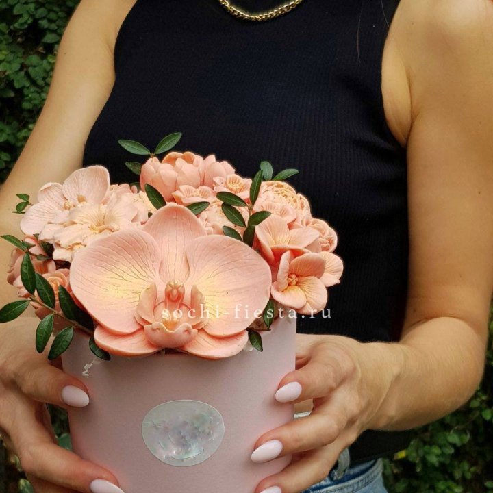 Шоколадный букет Орхидей в Сочи