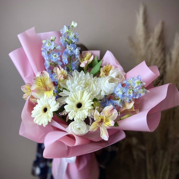 Букет весенний в Сочи