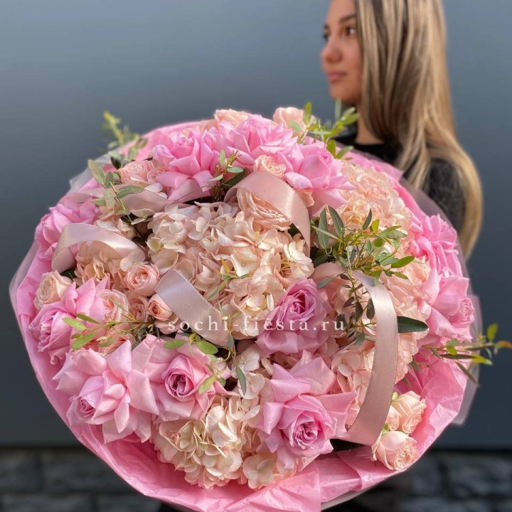  Букет "Miracolo" с доставкой в Сочи