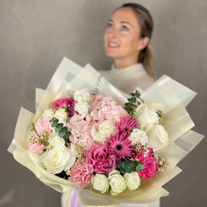 Дизайнерский букет "Мелоди" в Сочи