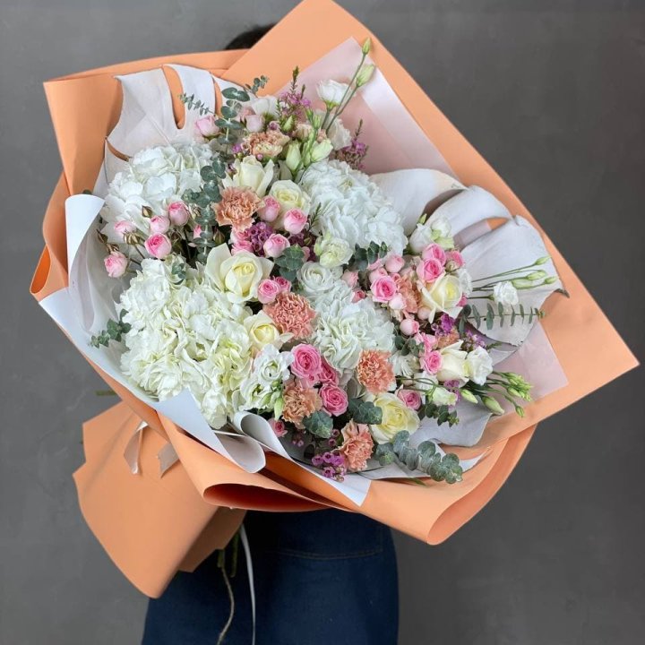 Макси-букет Creams в Сочи