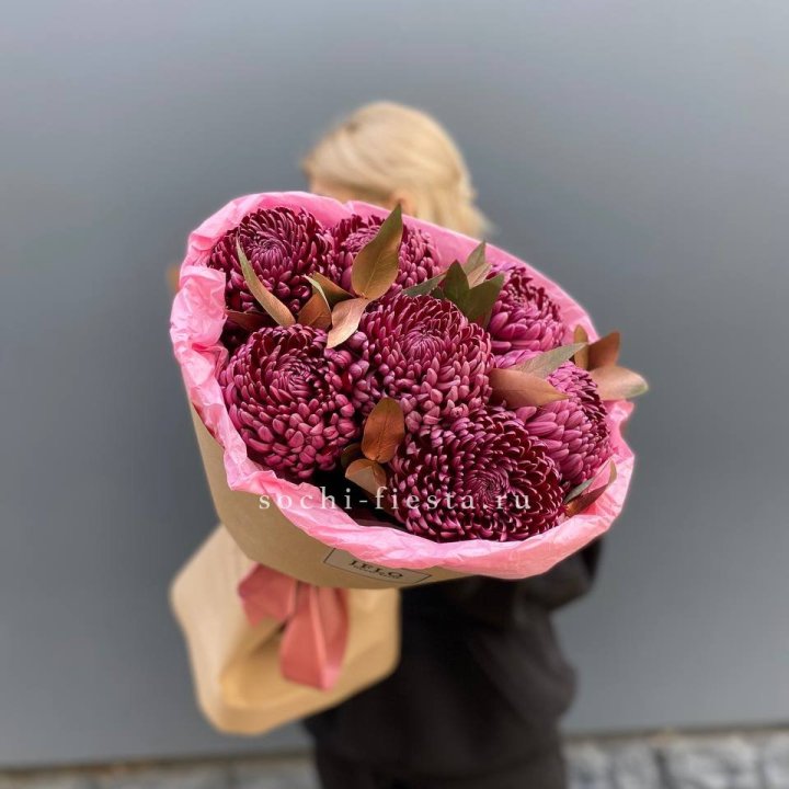 7 Хризантем Бигуди в золоте в Сочи