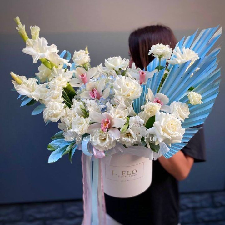 Цветочный бокс №3 в Сочи