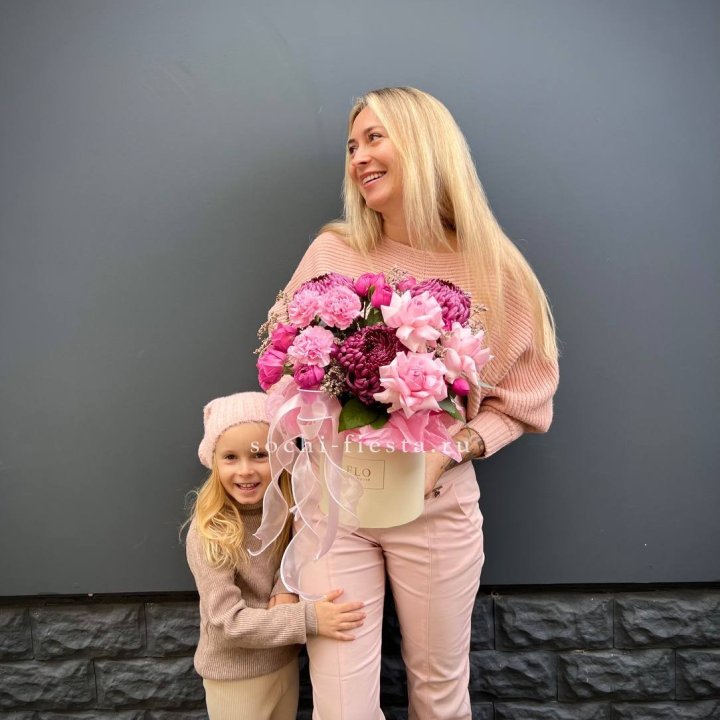 Цветочный бокс Альба в Сочи