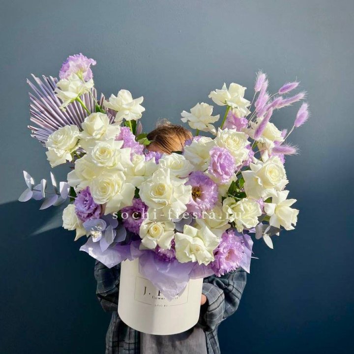 Цветочный бокс "Изабель" в Сочи