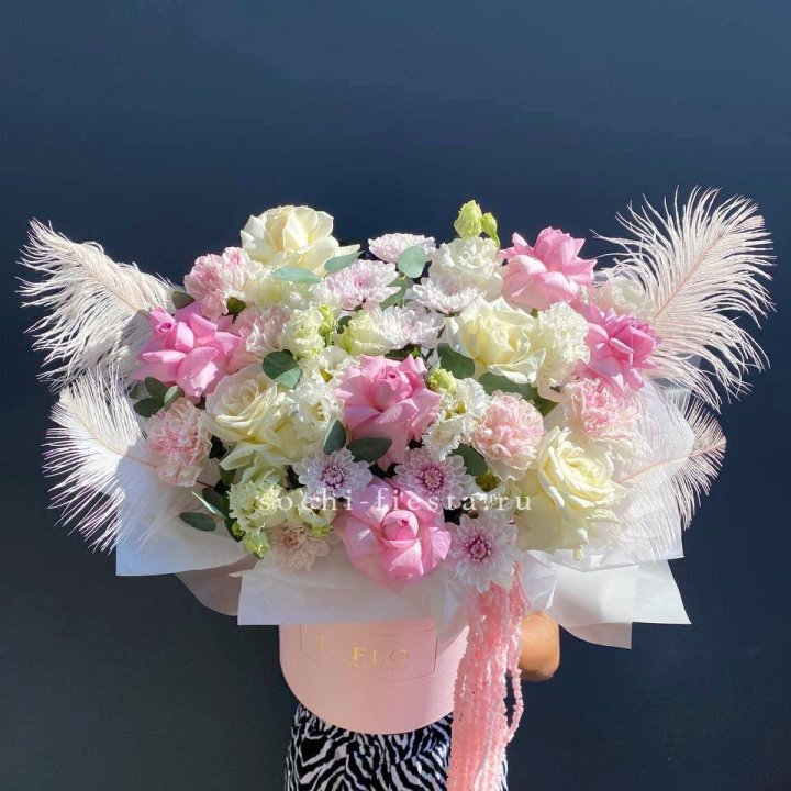 Дизайнерский бокс "Lovely New"  в Сочи