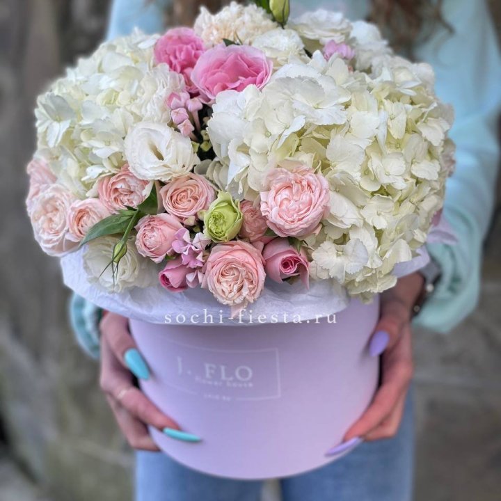 Дизайнерский бокс "Фентези" в Сочи