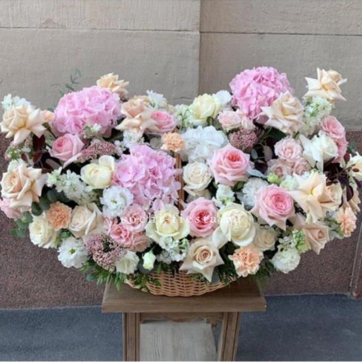 Цветочная корзина MAXI N2 в Сочи