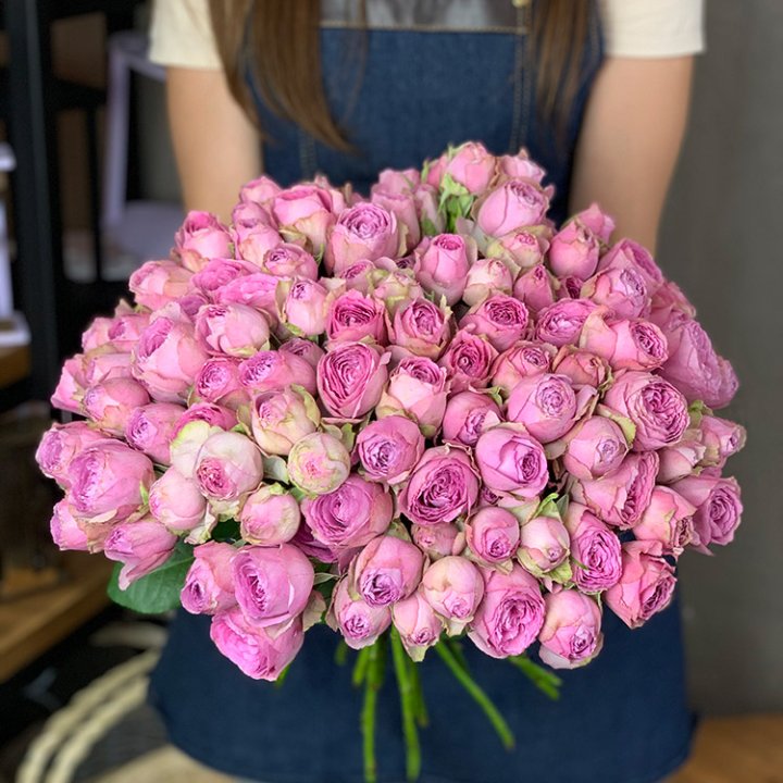 Розы Lavender поштучно в Сочи