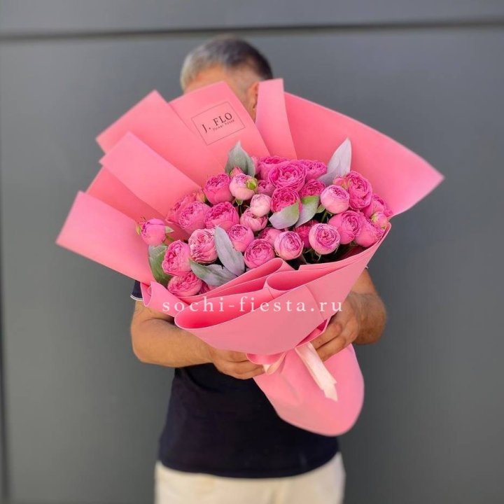 Пионовидные розы Bubbles №2 с доставкой в Сочи