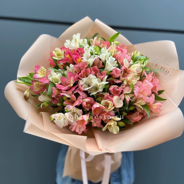 Букет альстромерий "Вандер" в Сочи