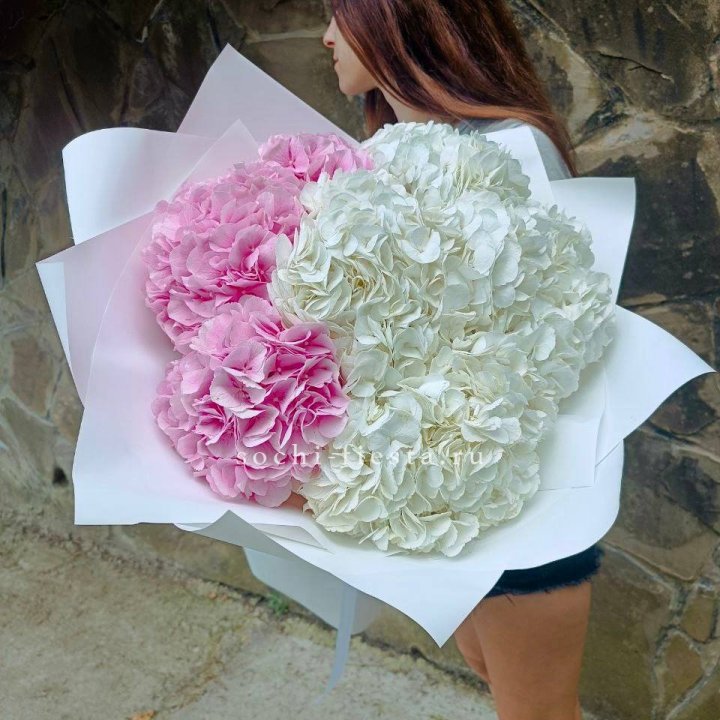 Букет гортензий №2 в Сочи