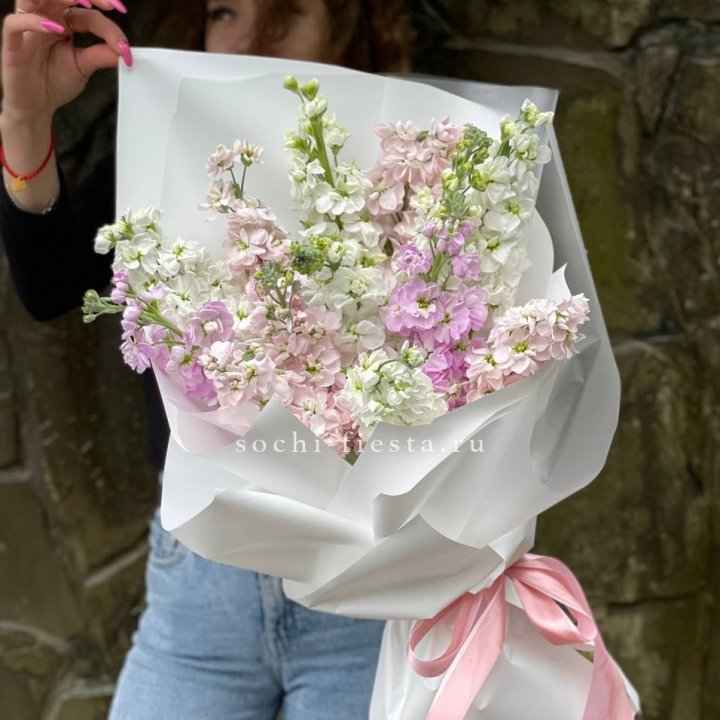 Букет маттиол №1 в Сочи