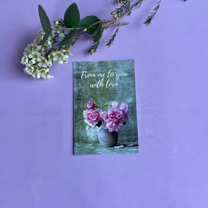 Открытка к букету "С любовью..." в Сочи