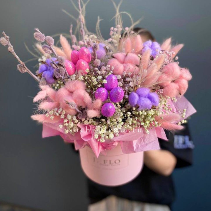 Сухоцветы в коробке  в Сочи