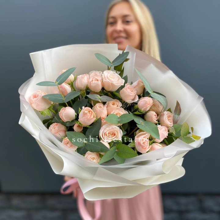 Букет кустовых роз "FRESH" в Сочи