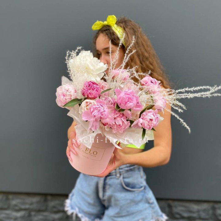 Цилиндр "Амина" в Сочи