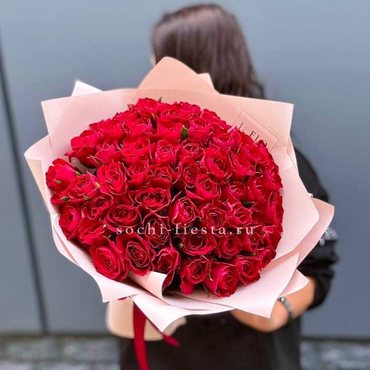 55 кенийских роз в Сочи
