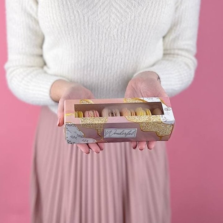 Коробка макаронс L в Сочи