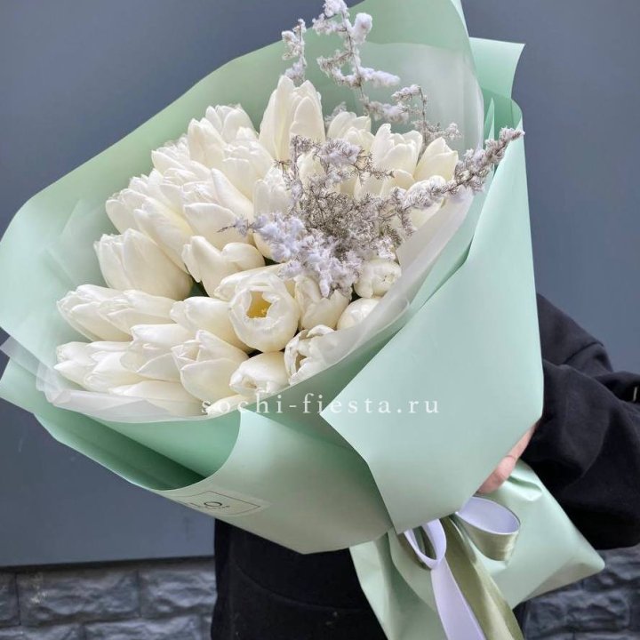Букет белых тюльпанов "Бьянко" в Сочи