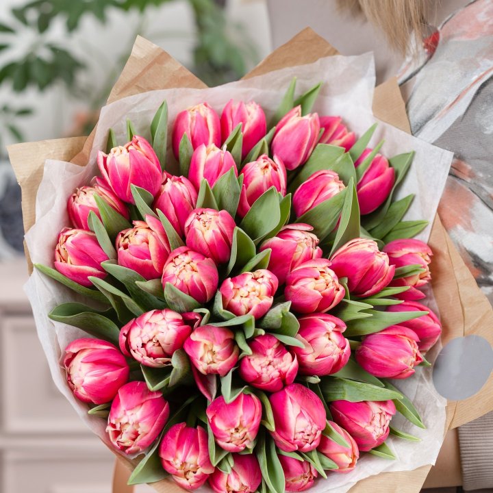 Букет пионовидных тюльпанов в Сочи