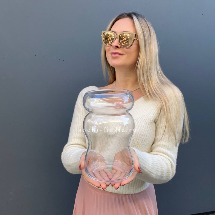 Стеклянная ваза №1 в Сочи