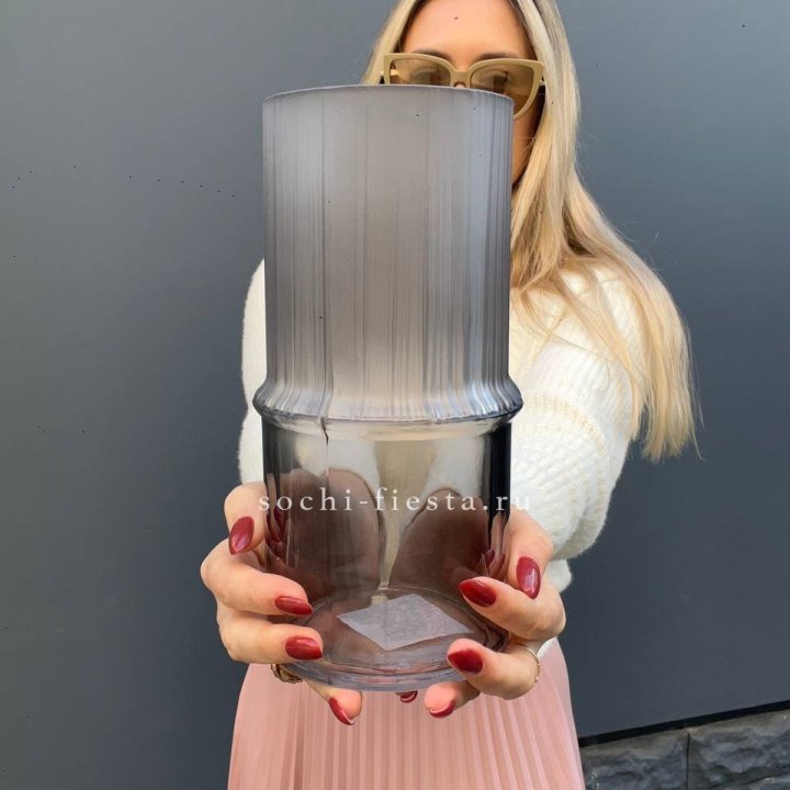 Стеклянная ваза №3 в Сочи