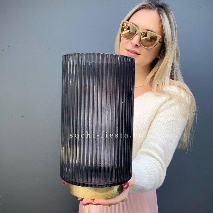 Стеклянная ваза №4 в Сочи